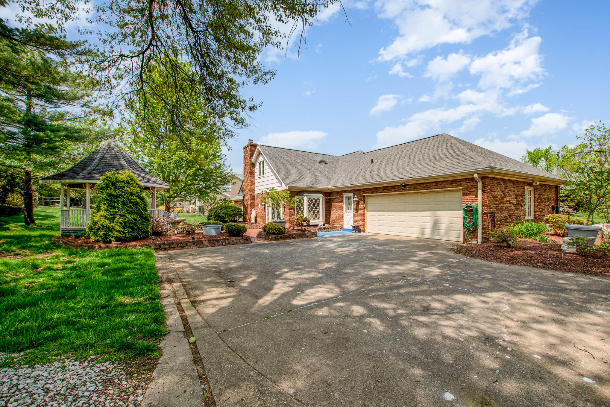 215 Dudley Road Fort Mitchell, KY 41017 - Photo 36 of 39