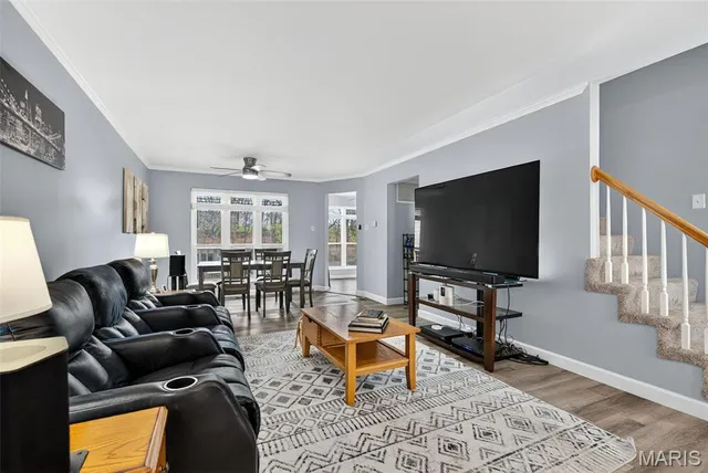 $254,500 | 1436 Whispering Creek Drive, Ballwin, MO 63021