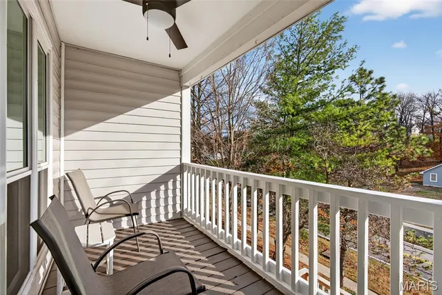 $254,500 | 1436 Whispering Creek Drive, Ballwin, MO 63021