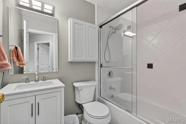 $254,500 | 1436 Whispering Creek Drive, Ballwin, MO 63021