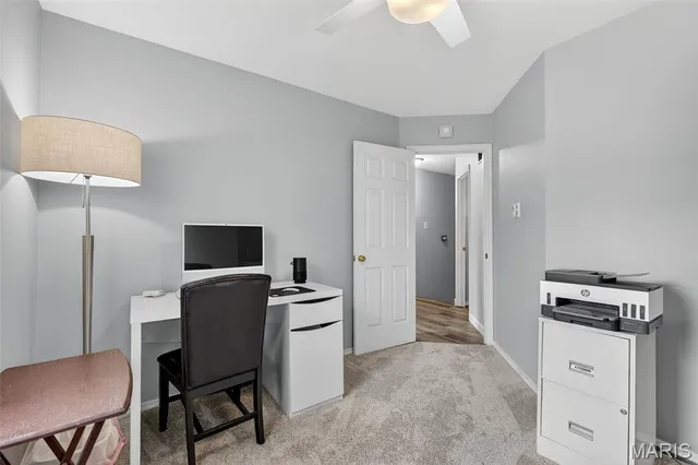 $254,500 | 1436 Whispering Creek Drive, Ballwin, MO 63021