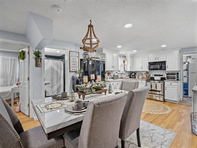 a view of a dining room and livingroom view