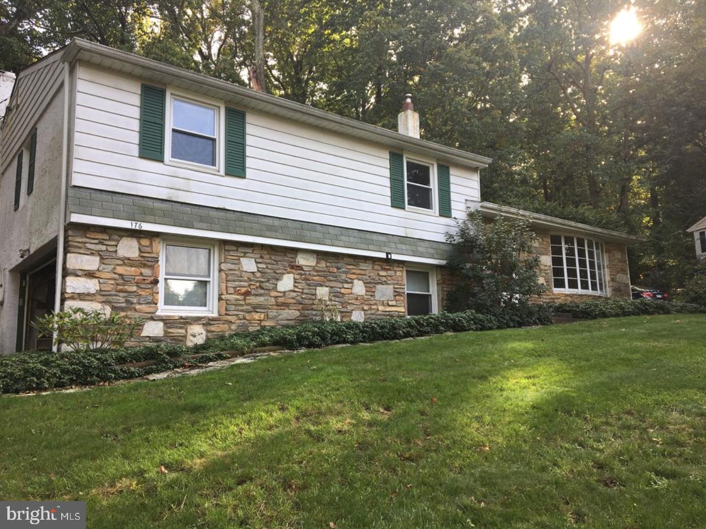 176 Deer Run Road Willow Grove, PA 19090 - Photo 2 of 24 Gallery Image 2