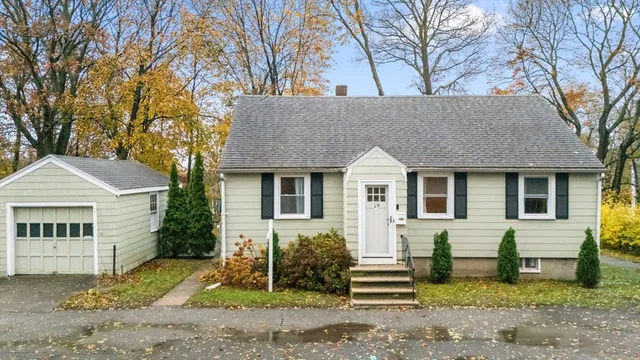 $599,900 | 19 Cedar Street, Beverly, MA 01915