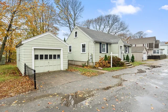 $599,900 | 19 Cedar Street, Beverly, MA 01915