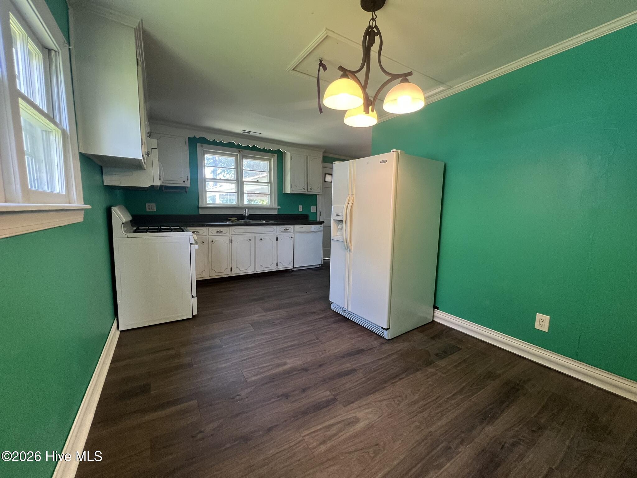 195 Wiggins Road Hertford, NC 27944 - Photo 4 of 39 Gallery Image 4