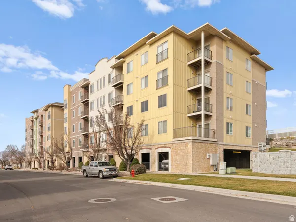 $312,499 | 165 Albion Village Way, Unit 303, Sandy, UT 84070
