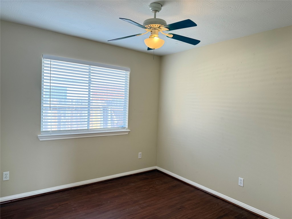 2215 Beacon Light Lane Fresno, TX 77545 - Photo 16 of 19 4th bedroom