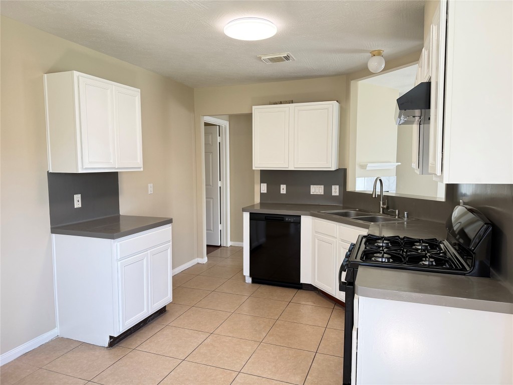 2215 Beacon Light Lane Fresno, TX 77545 - Photo 8 of 19 Another view of kitchen