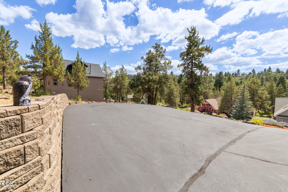9629 Kestrel Road Klamath Falls, OR 97601 - Photo 60 of 73