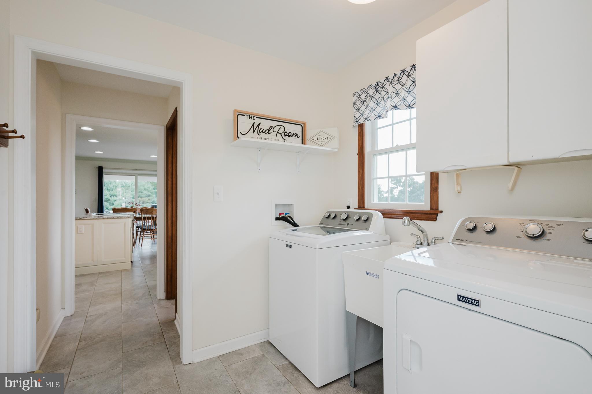 17007 Wesley Chapel Road Monkton, MD 21111 - Photo 12 of 54 Mud/Laundry Room
