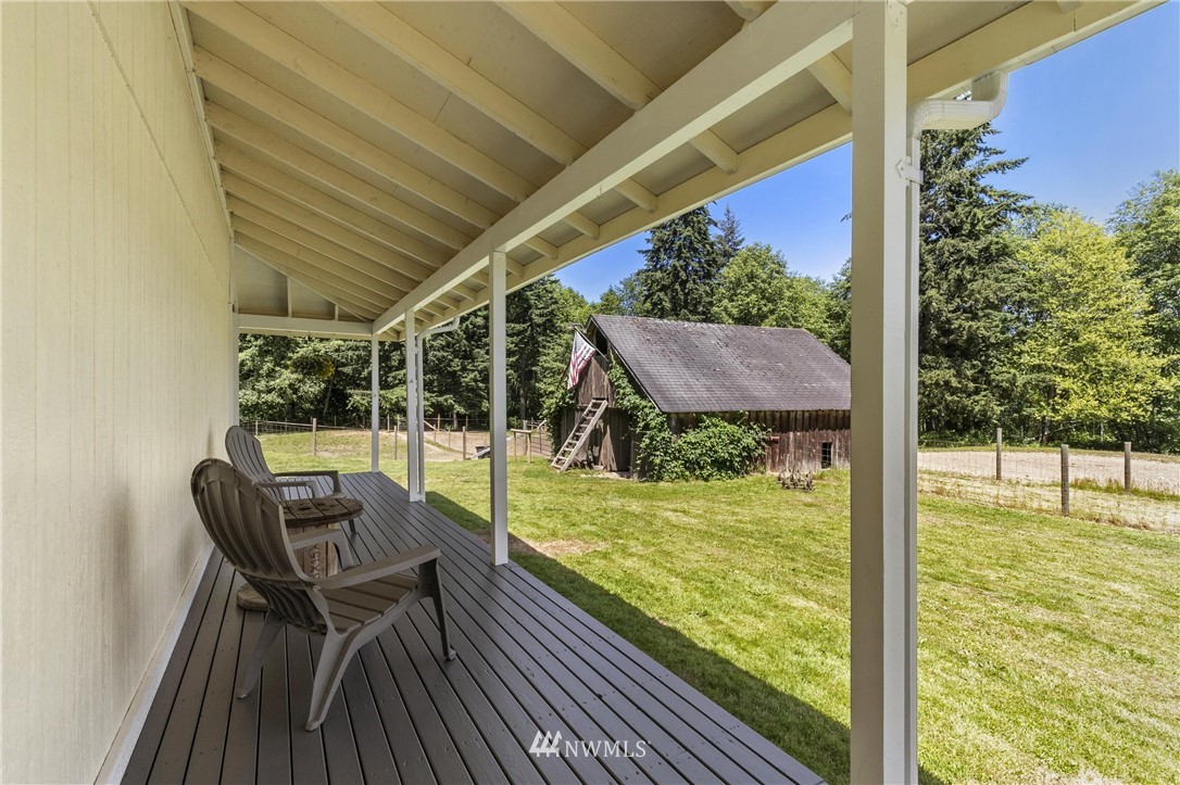 7255 Southeast King Road Port Orchard, WA 98367 - Photo 20 of 40 Gallery Image 20