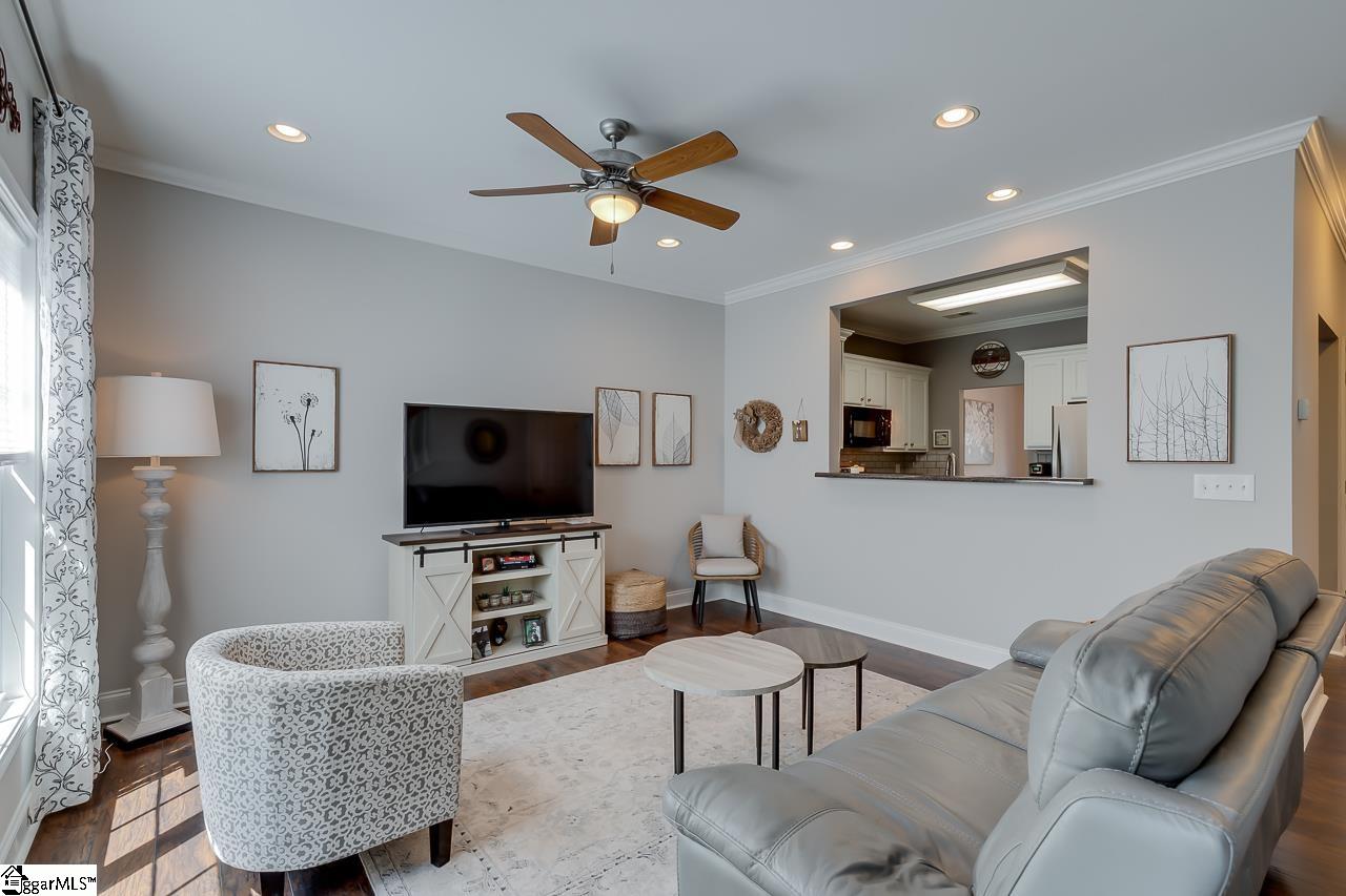 134 Trailside Lane Greenville, SC 29607 - Photo 11 of 35 Gallery Image 11