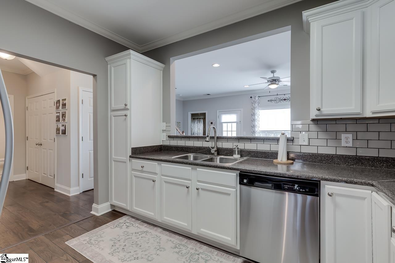 134 Trailside Lane Greenville, SC 29607 - Photo 16 of 35 Gallery Image 16