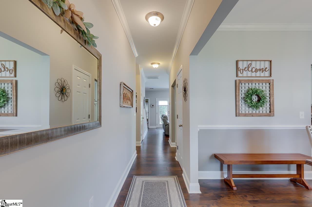 134 Trailside Lane Greenville, SC 29607 - Photo 6 of 35 Gallery Image 6
