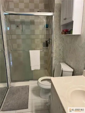 $2,400 | 27 Benjamin Franklin Drive, Unit C, Monroe Township, NJ 08831