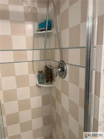 $2,400 | 27 Benjamin Franklin Drive, Unit C, Monroe Township, NJ 08831