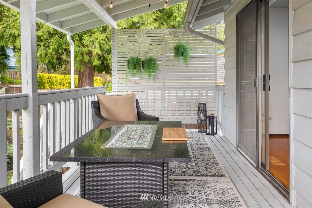 20105 107th Avenue Northeast Bothell, WA 98011 - Photo 31 of 38 Gallery Image 31