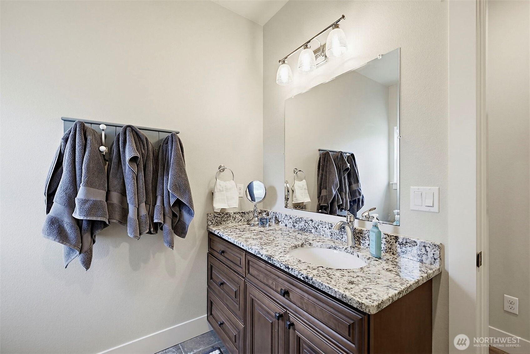 8406 James Road Southwest Rochester, WA 98579 - Photo 27 of 38