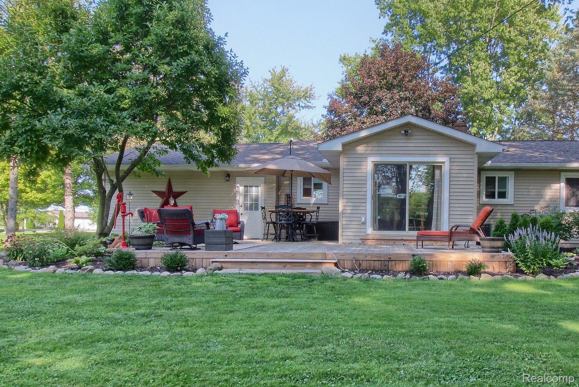 10311 Grafton Road Carleton, MI 48117 - Photo 26 of 30 Gallery Image 26
