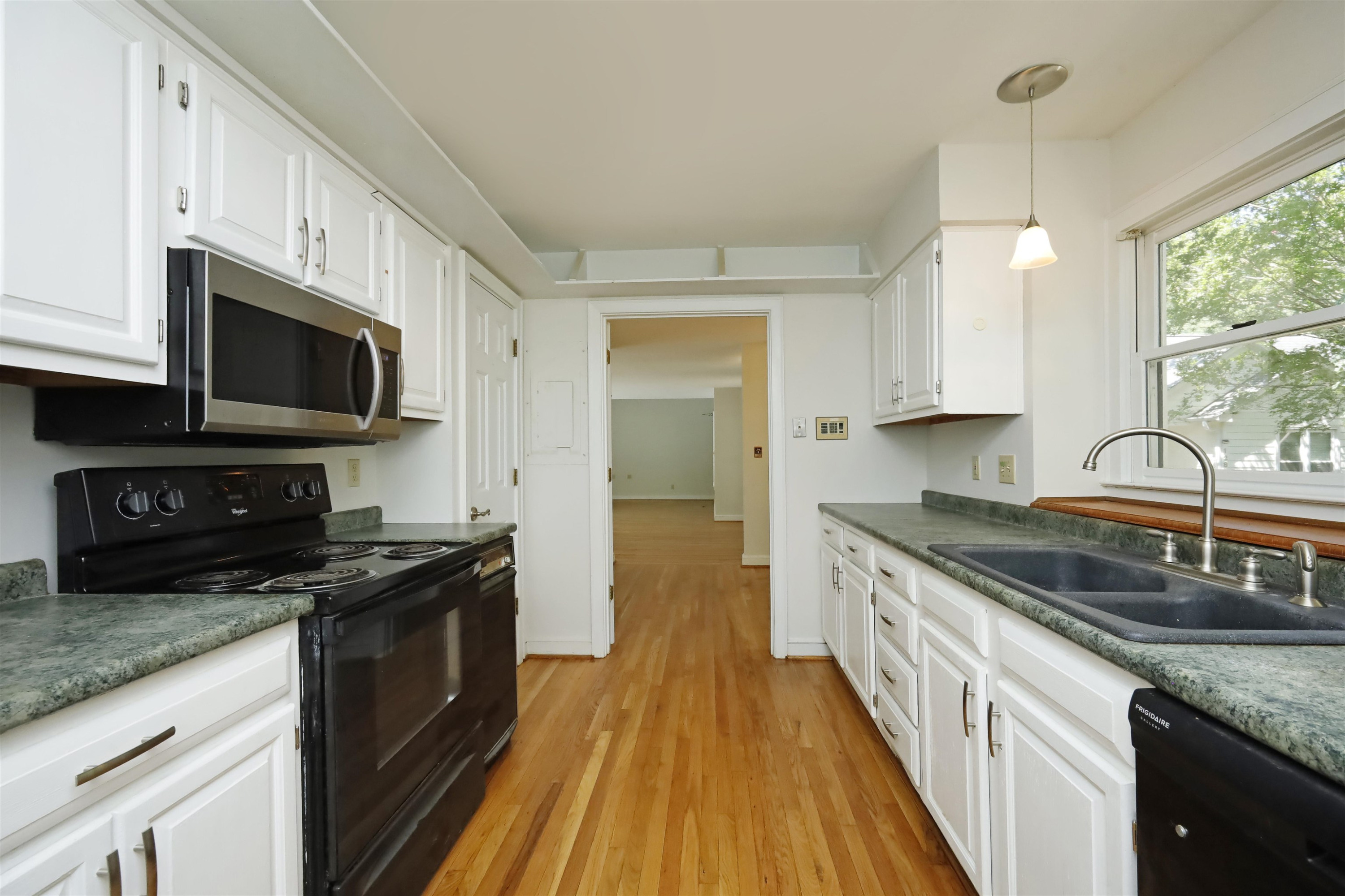 130 Weatherhill Point Carrboro, NC 27510 - Photo 12 of 40 Looking toward side door.