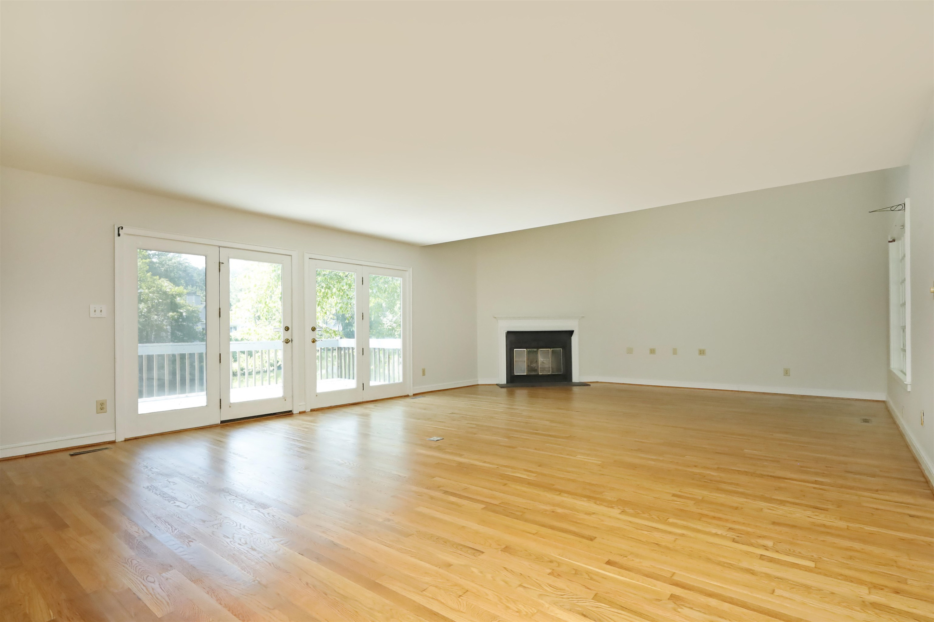 130 Weatherhill Point Carrboro, NC 27510 - Photo 6 of 40 Gas fireplace
