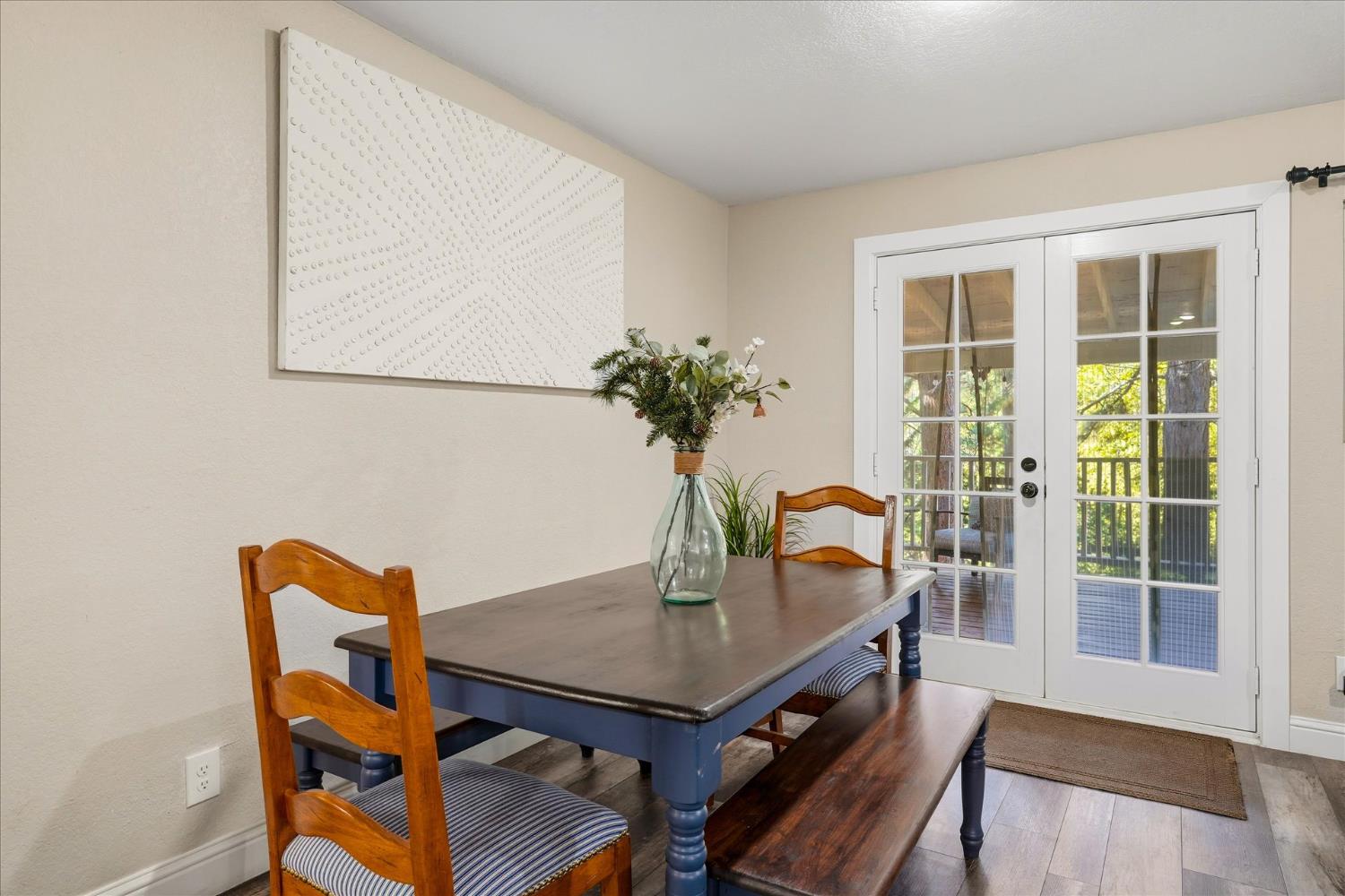 50740 Chu Ranch Road Oakhurst, CA 93644 - Photo 14 of 37 a view of a workspace with furniture
