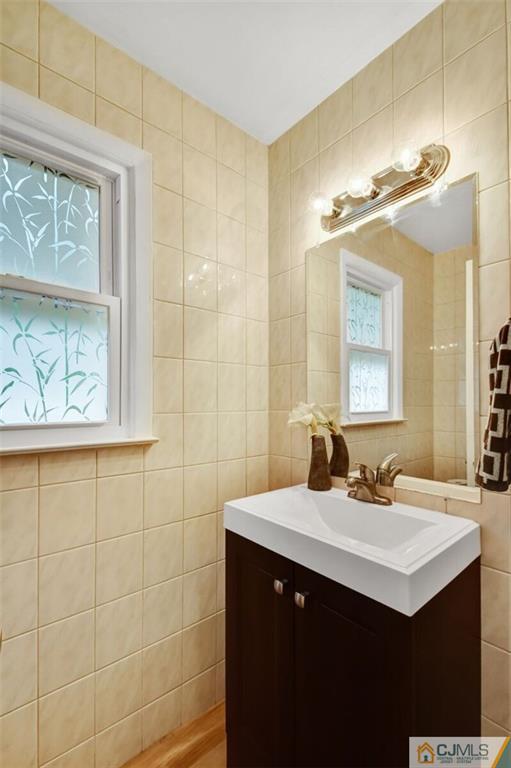 6 Packard Road East Brunswick, NJ 08816 - Photo 12 of 24 Gallery Image 12