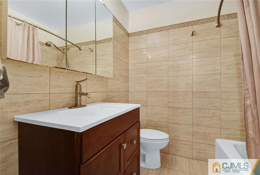 6 Packard Road East Brunswick, NJ 08816 - Photo 18 of 24 Gallery Image 18