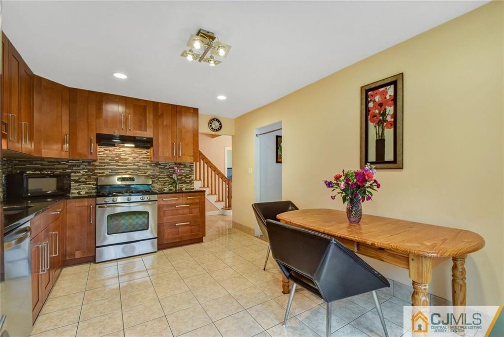 6 Packard Road East Brunswick, NJ 08816 - Photo 9 of 24 Gallery Image 9