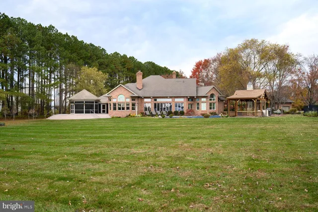 $3,100,000 | 23961 Lynnewood Drive, St. Michaels, MD 21663