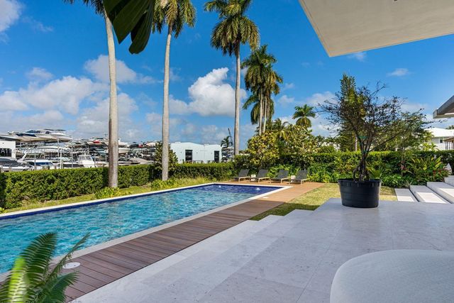 $8,000,000 | 701 Northeast 77th Street, Miami, FL 33138