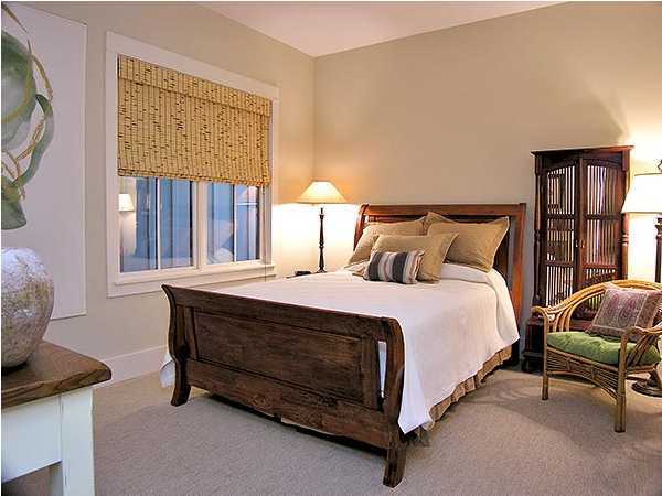 2046 Hwy Santa Rosa Beach, Unit M2321 30A Santa Rosa Beach, FL 32459 - Photo 6 of 14 a bedroom with a bed and a window