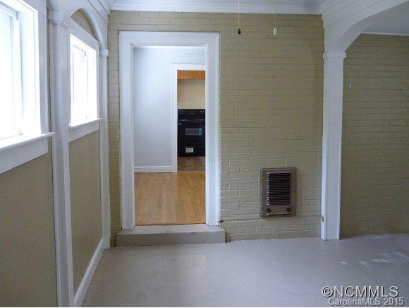 19 Hampstead Road Asheville, NC 28804 - Photo 11 of 23 Gallery Image 11