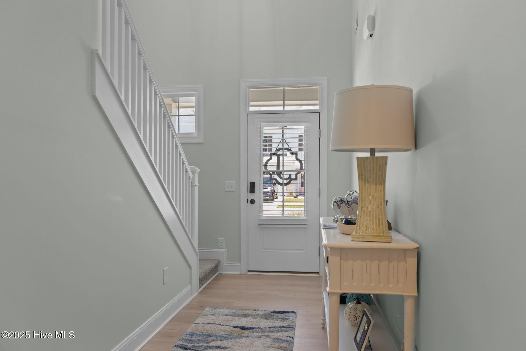 132 Freedom Park Road Beaufort, NC 28516 - Photo 4 of 46 Entry Hall