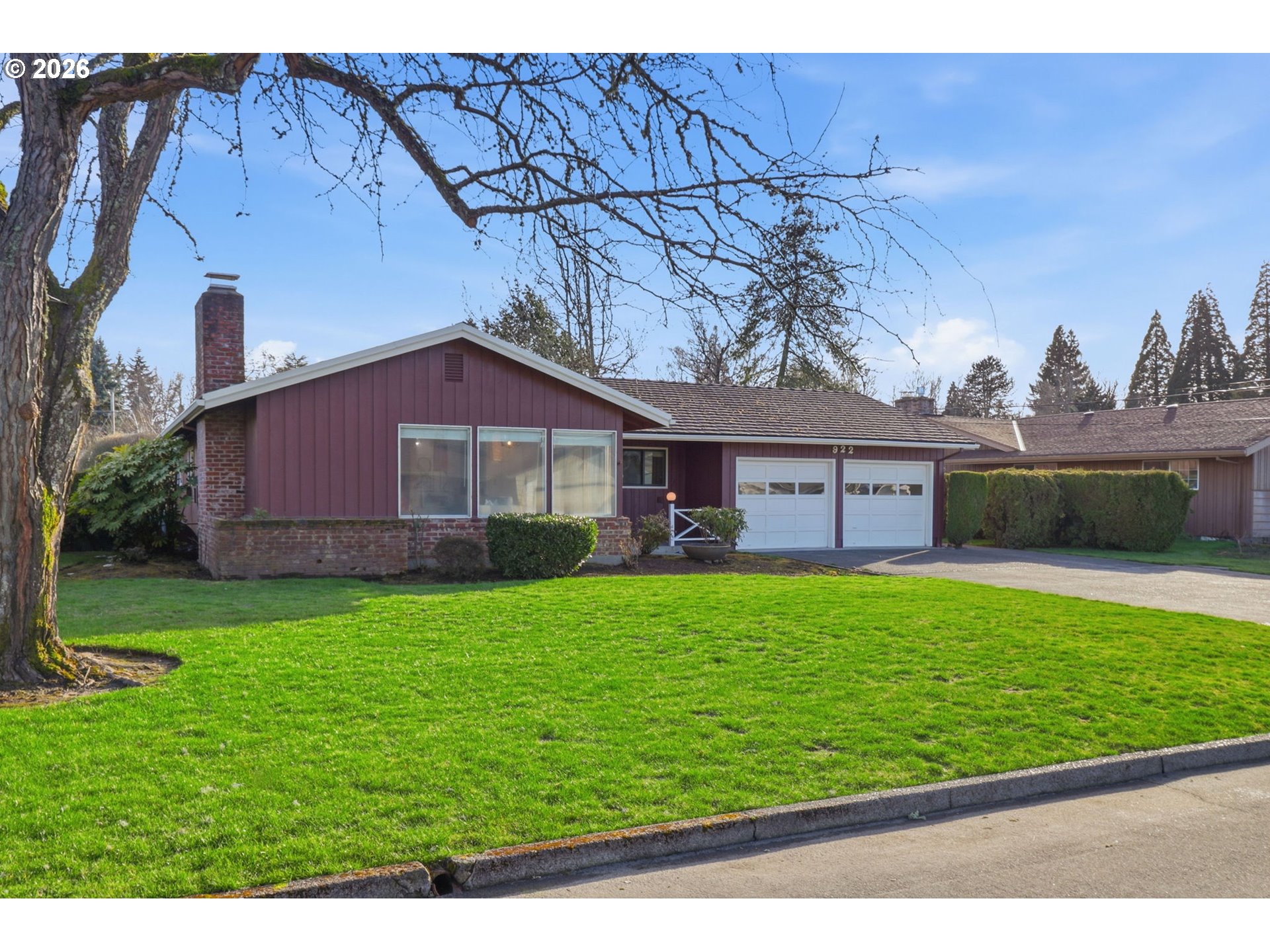 922 Northeast Donelson Road Hillsboro, OR 97124 - Photo 3 of 44 Gallery Image 3