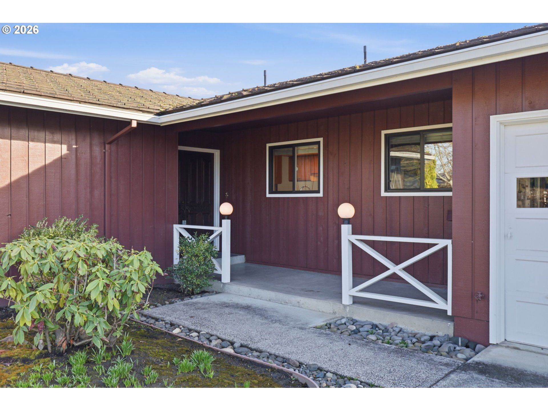 922 Northeast Donelson Road Hillsboro, OR 97124 - Photo 5 of 44 Gallery Image 5