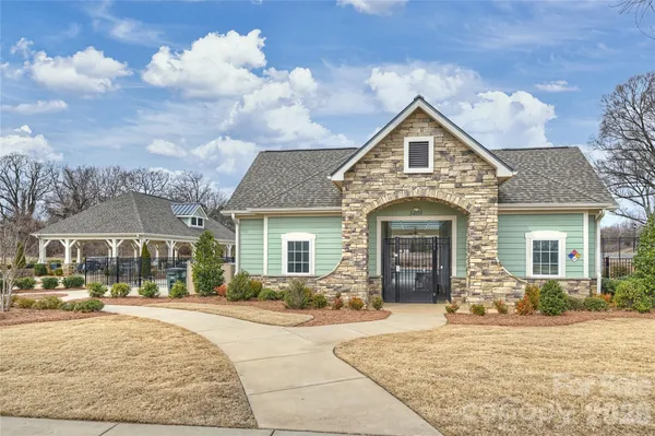 $540,500 | 8818 Addingham Drive, Charlotte, NC 28269