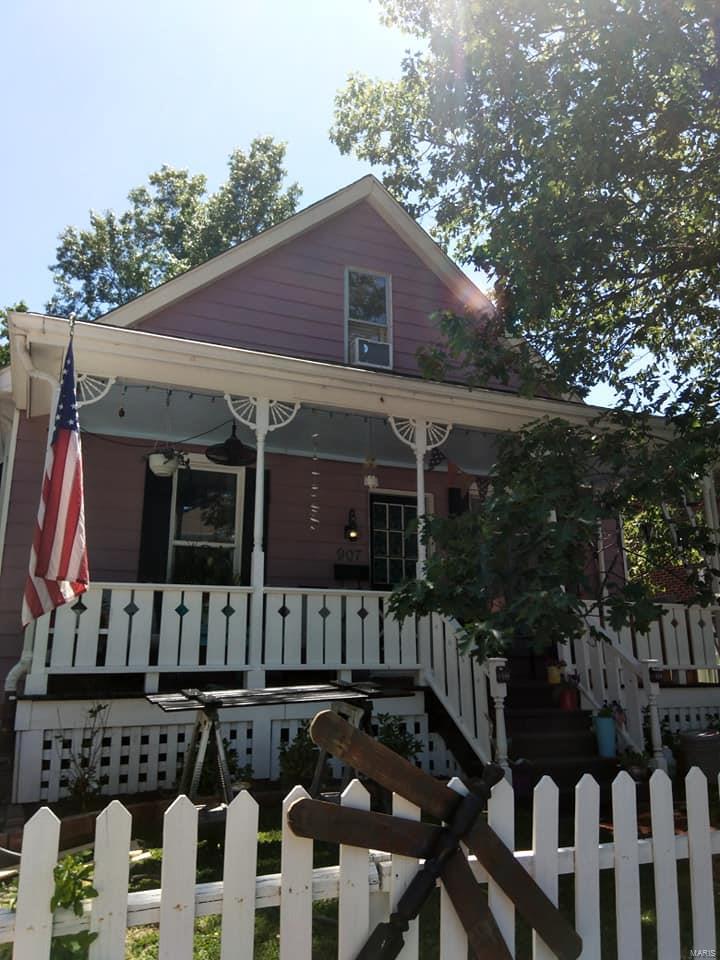 907 Logan Street Alton, IL 62002 - Photo 23 of 28 Gallery Image 23