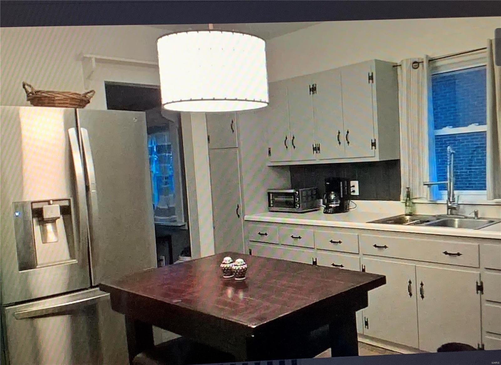 907 Logan Street Alton, IL 62002 - Photo 10 of 28 Gallery Image 10