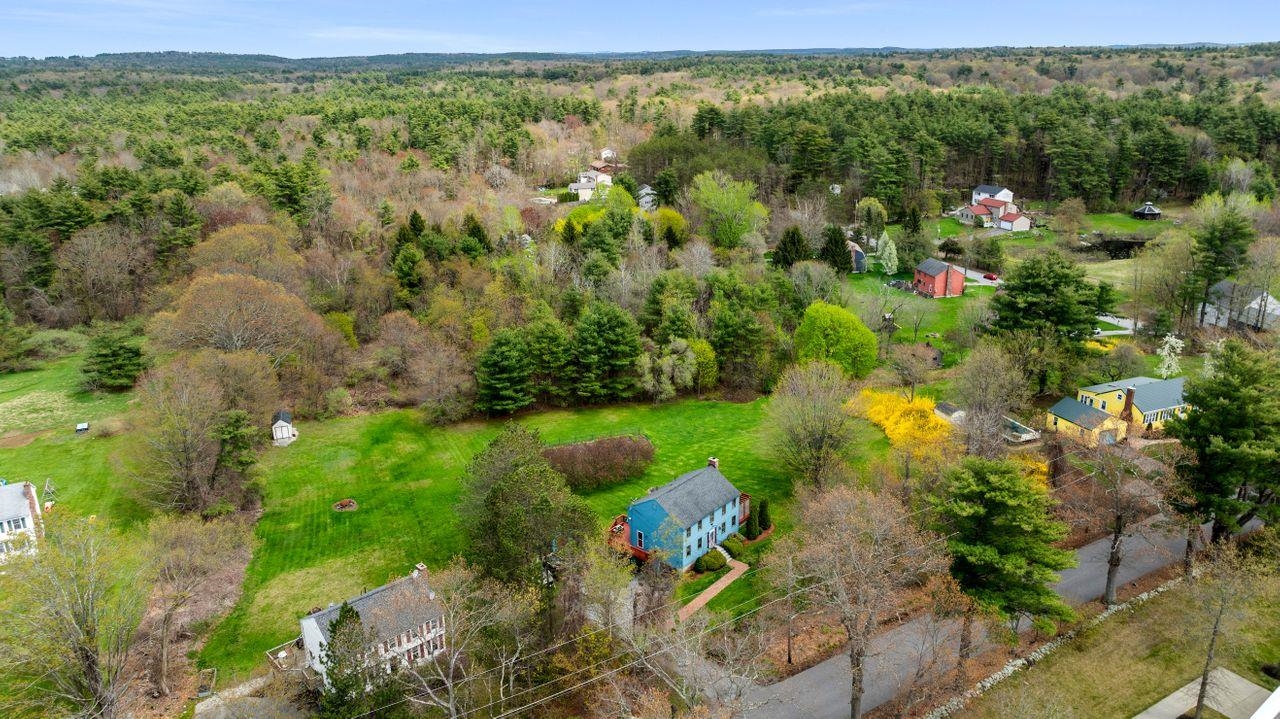 43 Adams Pond Road Derry, NH 03038 - Photo 24 of 40