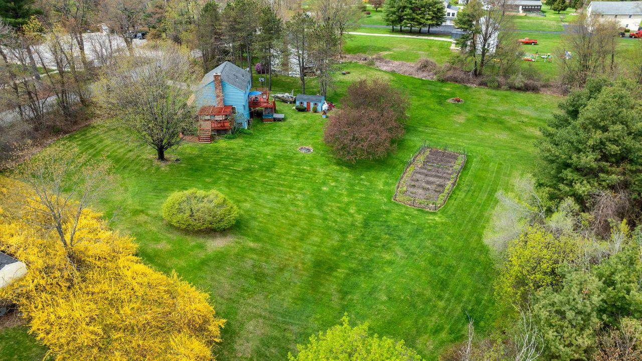 43 Adams Pond Road Derry, NH 03038 - Photo 36 of 40