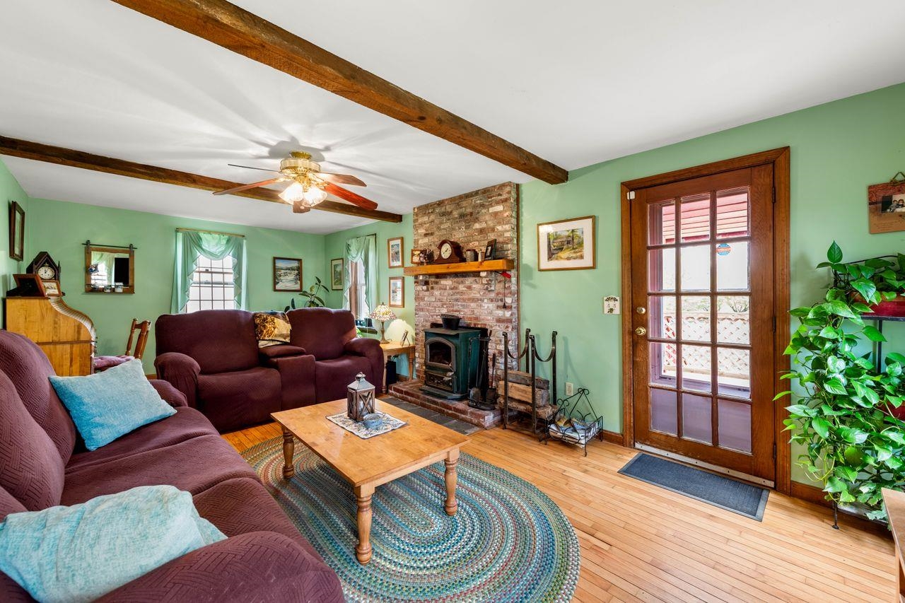 43 Adams Pond Road Derry, NH 03038 - Photo 10 of 40