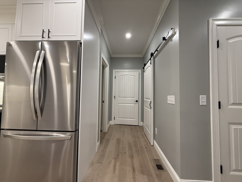 22 Cooper Road Webster, MA 01570 - Photo 8 of 42