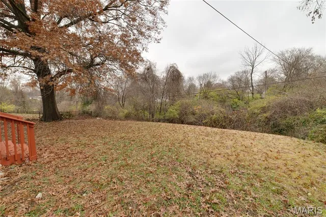 $119,900 | 241 Grampian Road, St. Louis, MO 63137