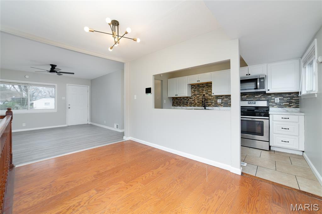 241 Grampian Road St. Louis, MO 63137 - Photo 7 of 22