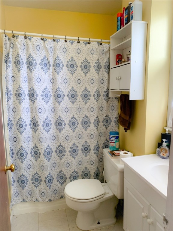 941 Mendon Road Woonsocket, RI 02895 - Photo 13 of 22