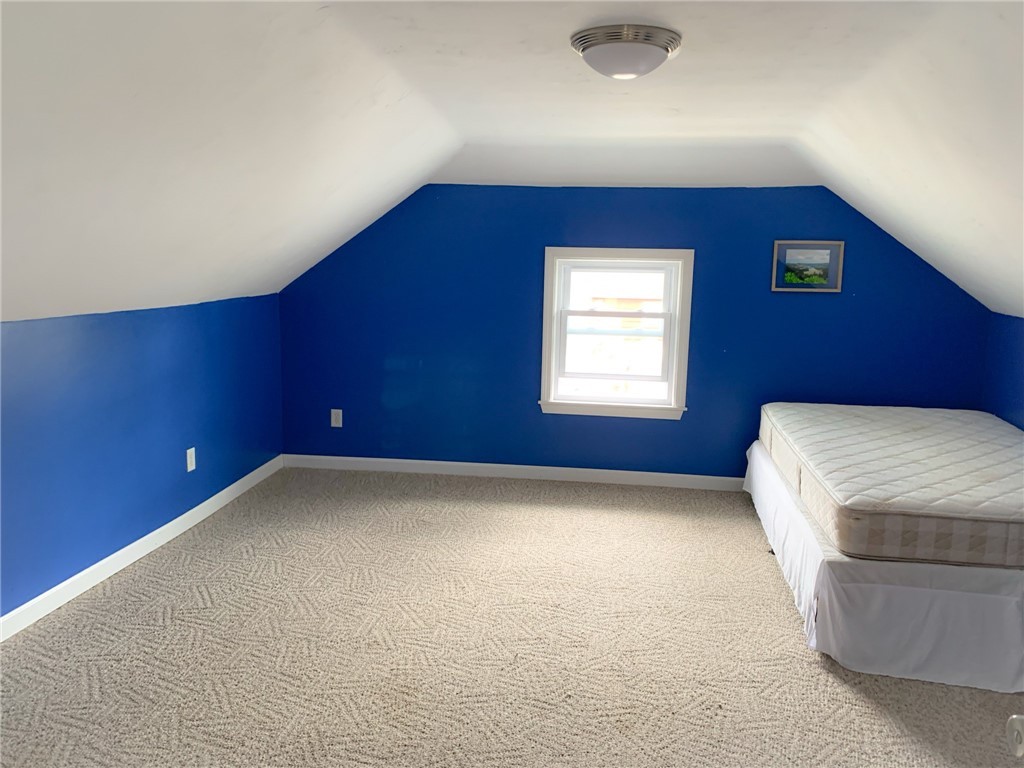 941 Mendon Road Woonsocket, RI 02895 - Photo 19 of 22