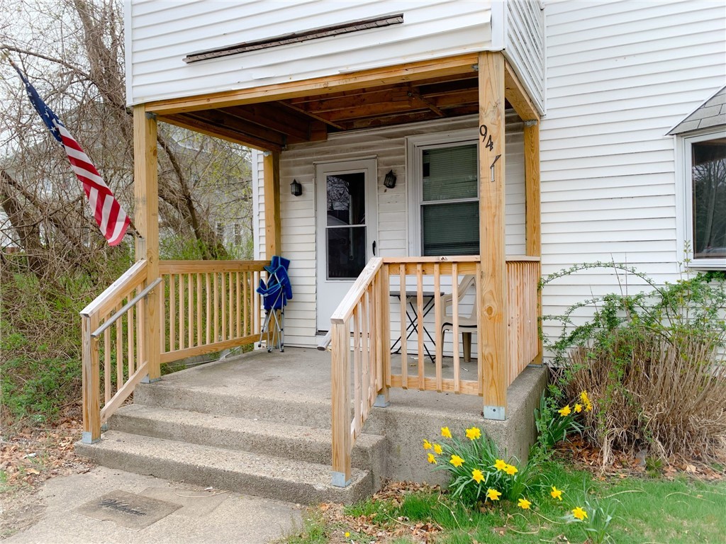 941 Mendon Road Woonsocket, RI 02895 - Photo 2 of 22