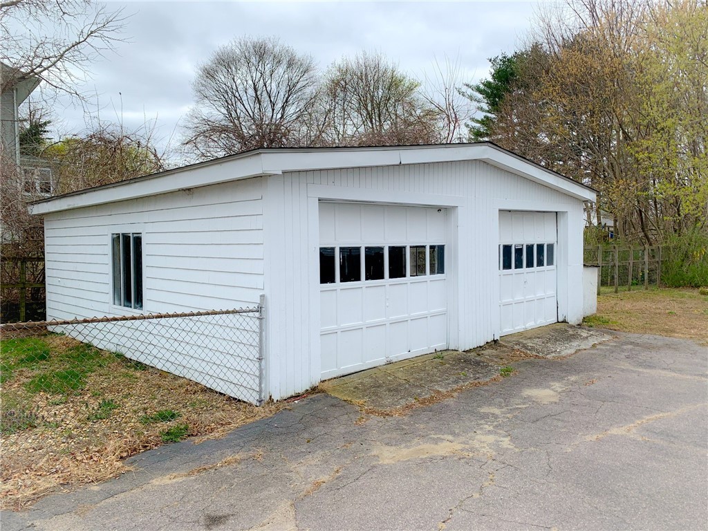 941 Mendon Road Woonsocket, RI 02895 - Photo 21 of 22